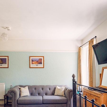 Broomfield House Уитби Экстерьер фото